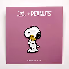 Peanuts Snoopy Hugs Enamel Pin
